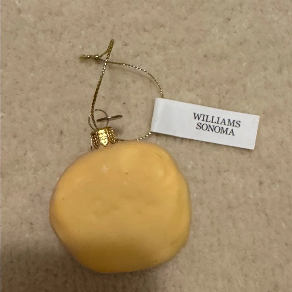 Williams Sonoma holiday ornament set - Champagne, Hot Dog and pita bread.
